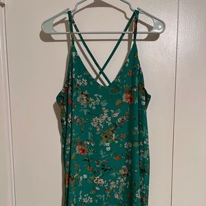 Green Xhilaration Floral Dress